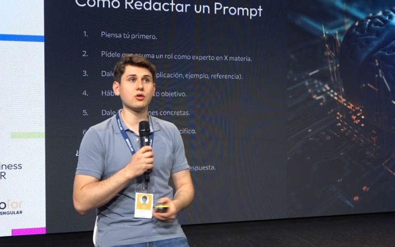 CenteIA integrates Daniel García-Cordero into AI courses focused on ethics and rapid results